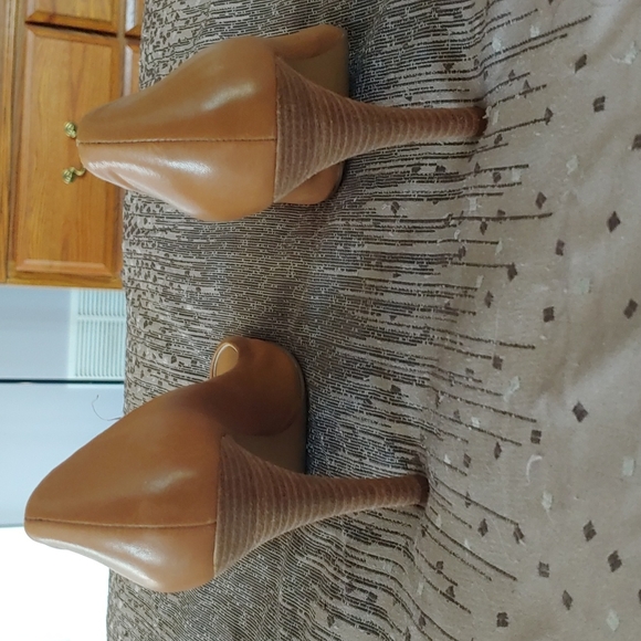 Marc Fisher Samelia heels - Picture 4 of 5